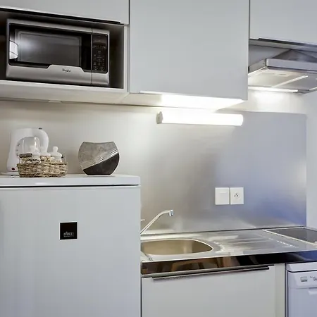 De L'olympe Apartment